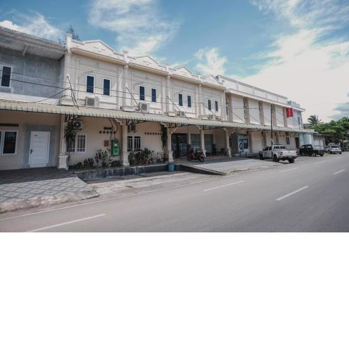 RedDoorz Syariah near Suzuya Mall Banda Aceh