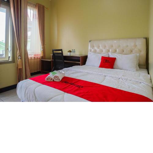 RedDoorz Syariah near Taman Rekreasi Kalianget Wonosobo