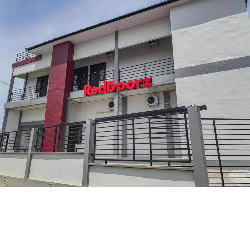 RedDoorz Syariah near Universitas Syiah Kuala Aceh