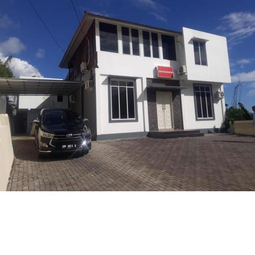 RedDoorz @ Wanea Area Manado