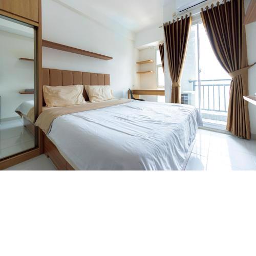 RedLiving Apartemen Akasa BSD - Win Room