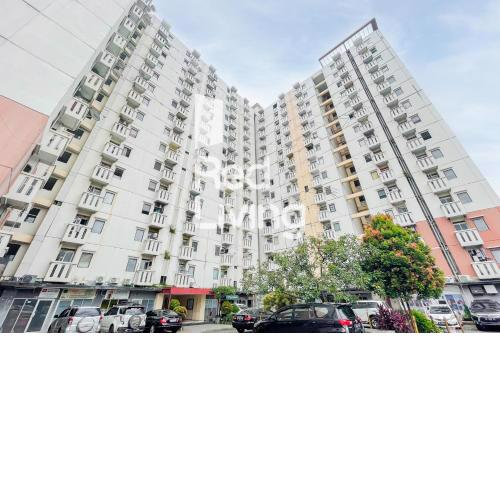 RedLiving Apartemen Cibubur Village - Lily's Room Tower C