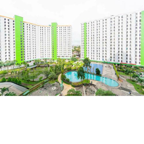 RedLiving Apartemen Green Lake View Ciputat - Farida Property 2 Tower E