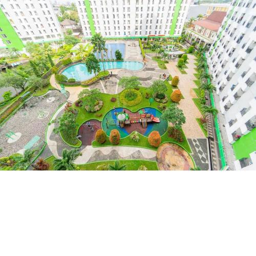 RedLiving Apartemen Green Lake View Ciputat - Pelangi Rooms 2 Tower E