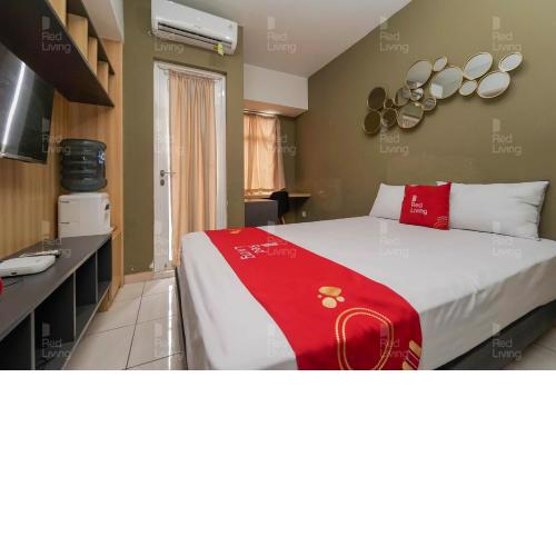 RedLiving Apartemen Springlake Summarecon - Kamarku Tower Azolla