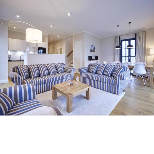 Reetland am Meer - Luxus Reetdachvilla mit 3 Schlafzimmern, Sauna und Kamin F15