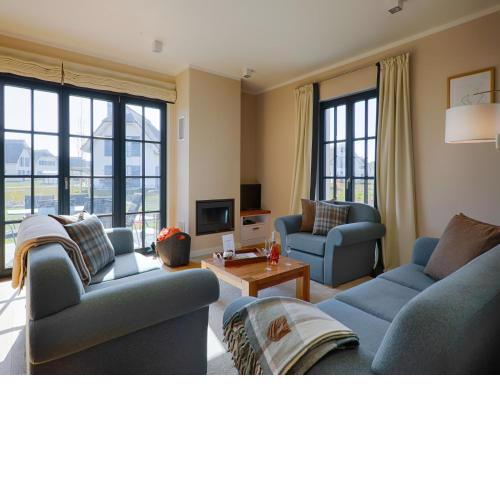 Reetland am Meer - Luxus Reetdachvilla mit 3 Schlafzimmern, Sauna und Kamin F20