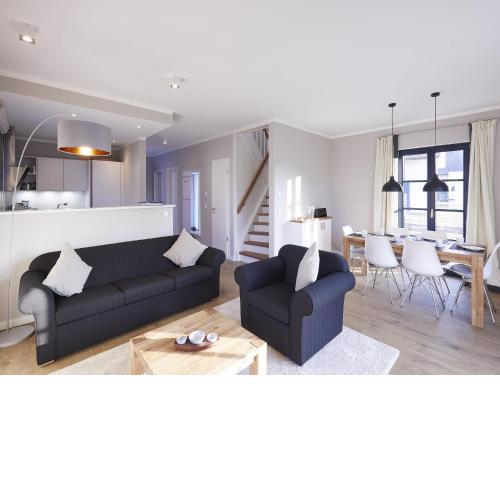 Reetland am Meer - Premium Reetdachvilla mit 3 Schlafzimmern, Sauna und Kamin F07
