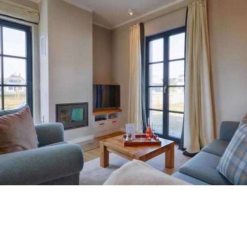 Reetland am Meer - Premium Reetdachvilla mit 3 Schlafzimmern, Sauna und Kamin F19