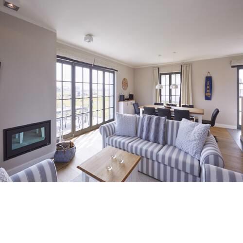Reetland am Meer Luxus Reetdachvilla mit 3 Schlafzimmern, Sauna und Kamin
