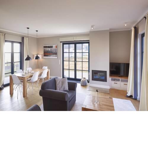 Reetland am Meer Premium Reetdachvilla mit 3 Schlafzimmern, Sauna und Kamin