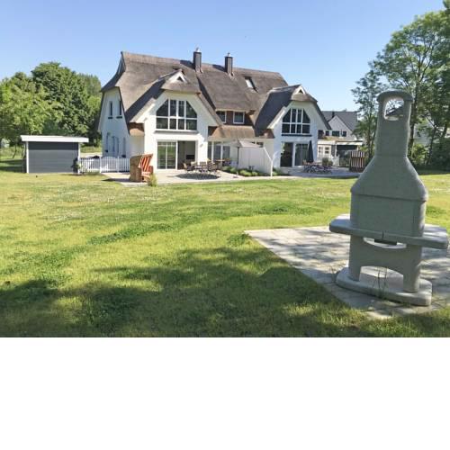 Reetperle Lobbe - Ferienhaus mit Sauna (F 650)