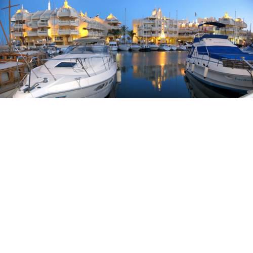 Ref A302 Islas de Poniente Puerto Marina