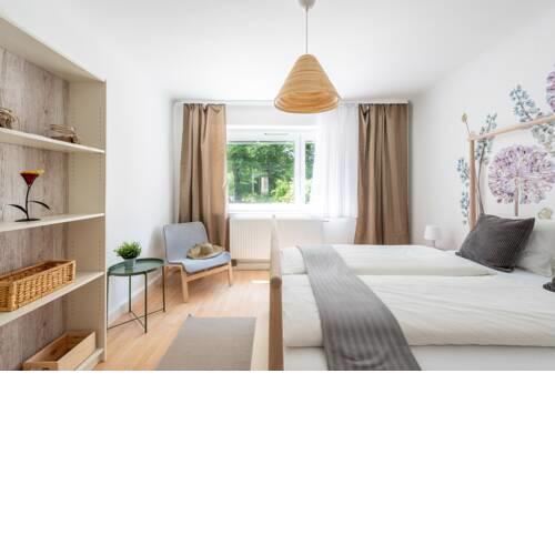 Refresh in 3 Bedroom Home by Main Railway Station