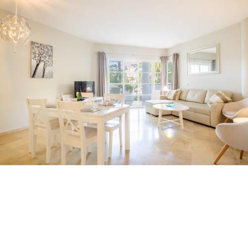 Relax and Unwind in Comfort