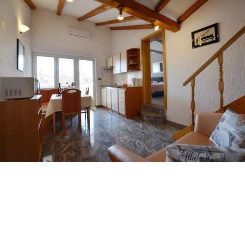 Renato Apartment