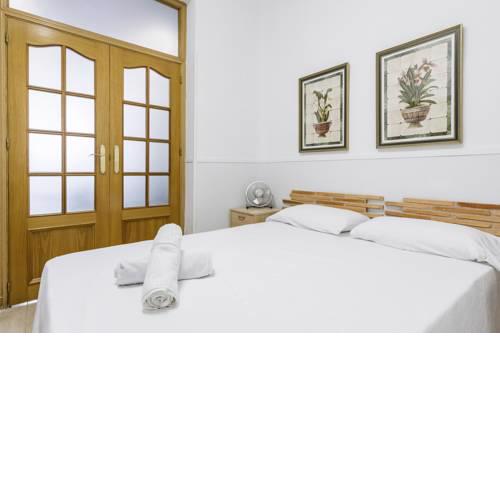 Renovado apartamento en rio rosas