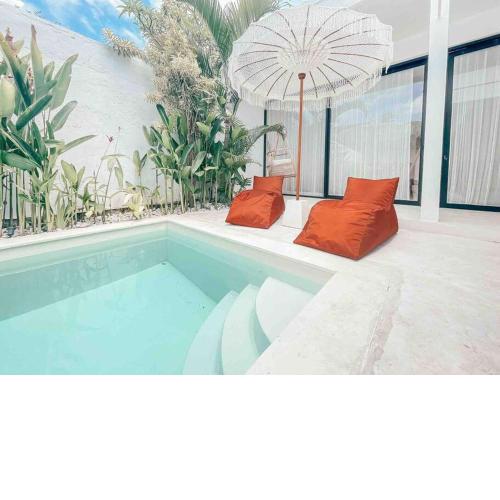Renovated 2BD Oasis with POOL - CasaEra in Seminyak main hub
