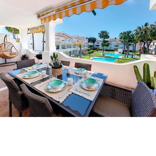 Renovated apartment - El Presidente, Guadalmina