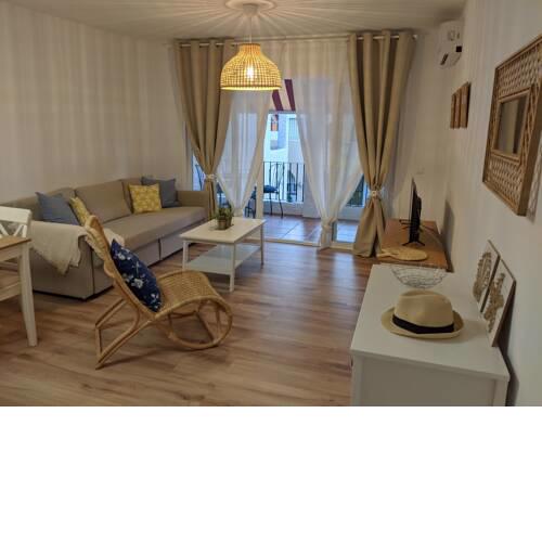 Renovated apartment on beachside with pool
