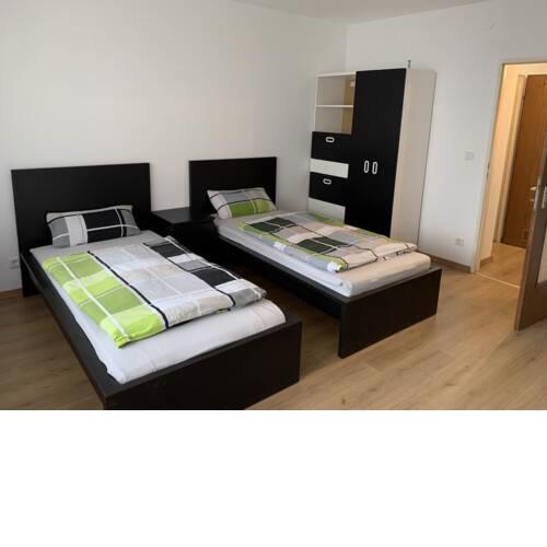 Renoviert, modern und ruhig