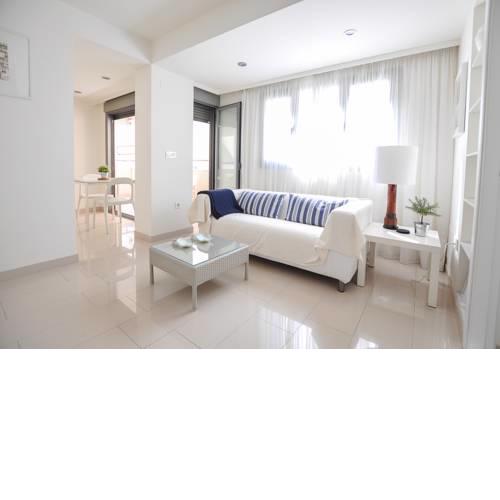 RENTHAS Good Life Apartment