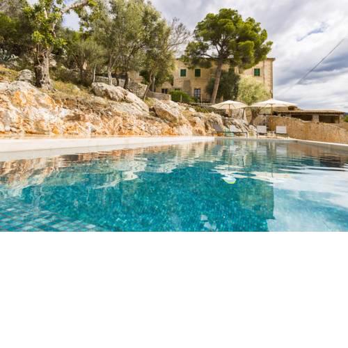 Residence by G Villa Es Biniatzar