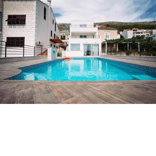 Residence top location apt. 1 Marghareta with sea view