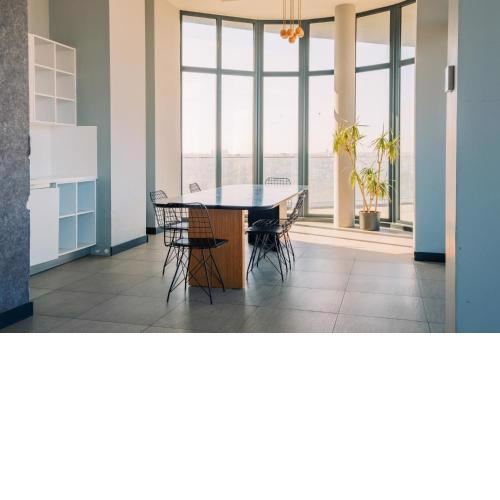 Residence w Balcony 5 min to Metrobus Golden Horn