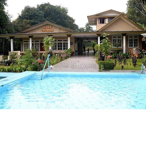 Residences by RedDoorz near Taman Safari