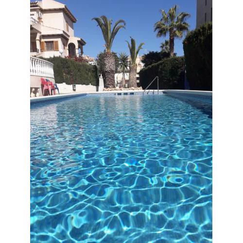 Residencia Alhambra Los Cisnes