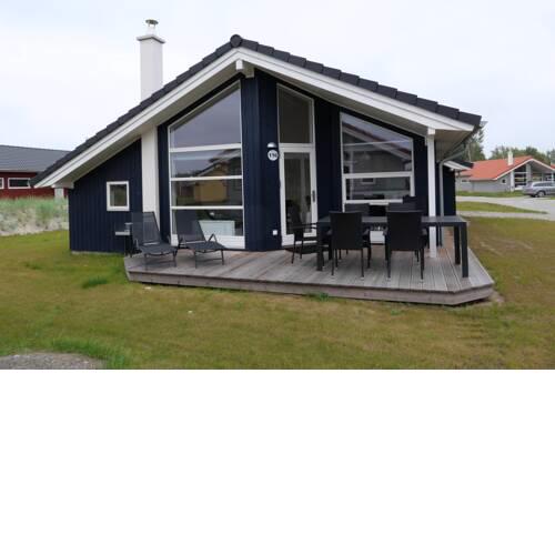 Resort 2 Beach House B 116