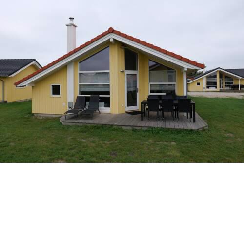 Resort 2 Beach House B 41