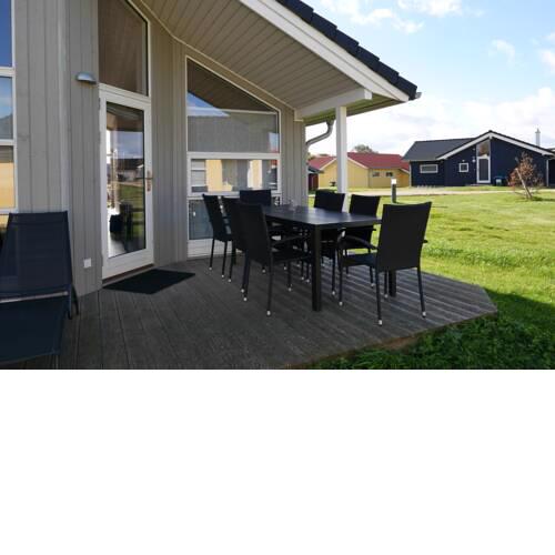 Resort 2 Beach House B 45