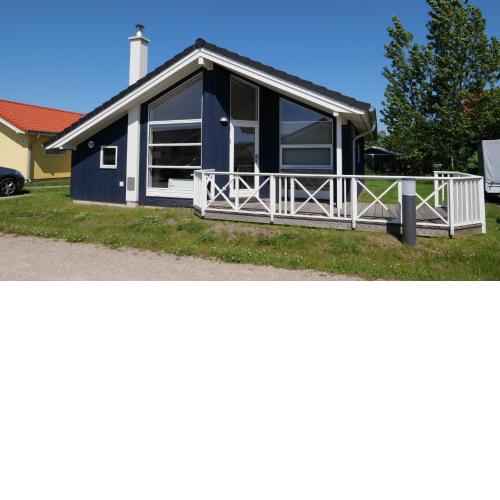 Resort 2 Ocean Cottage A 10