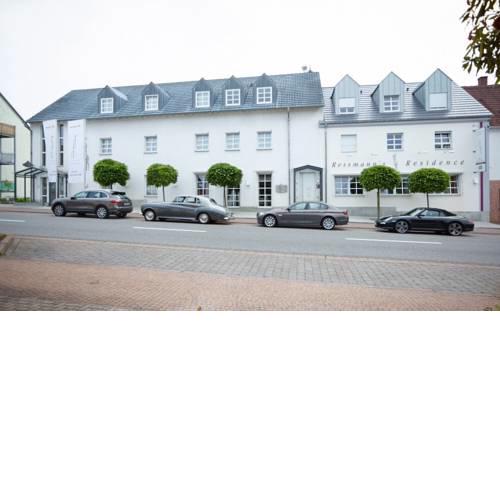 Ressmann`s Residence