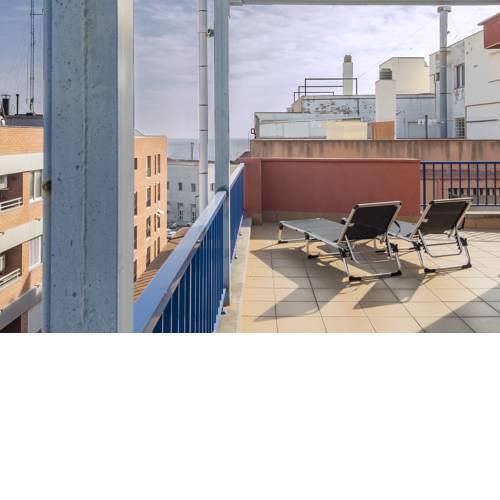 RETRO VINTAGE PENTHOUSE WITH SEA VIEWS