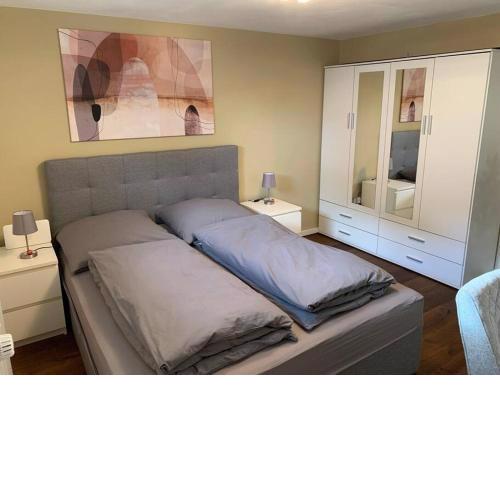 Rhein Apartment Souterrain Business