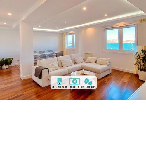 Riazor Ocean View Apartment