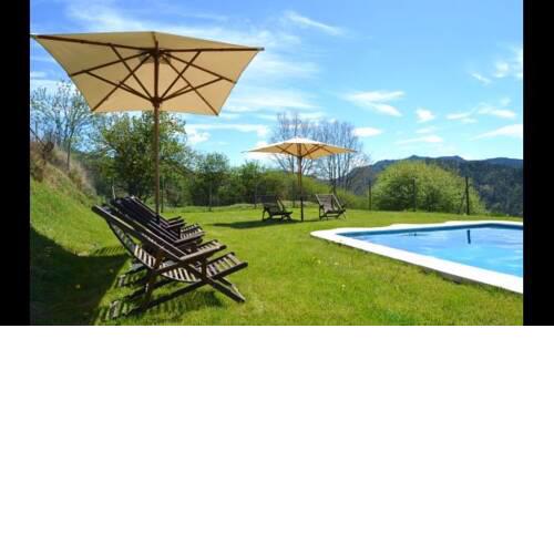 Ripoll Villa Sleeps 19 with Pool