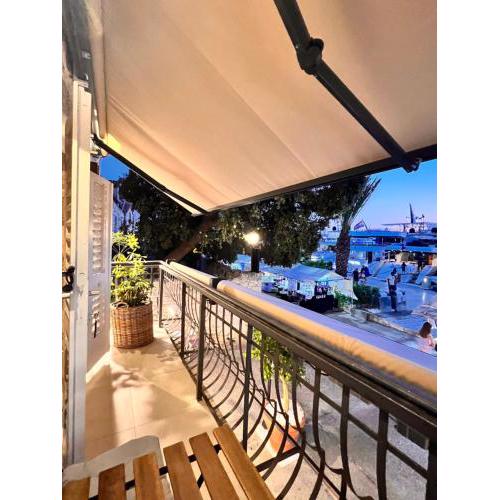 Riva Yacht Hvar Town Apartment