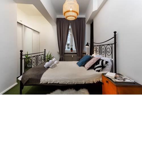 Riverside Apartments Ostrovni