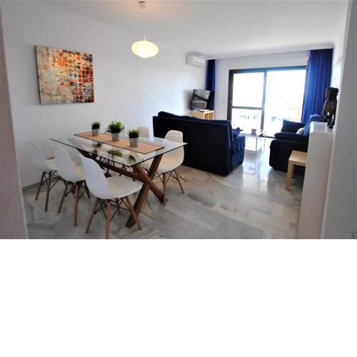Riviera del Sol Holiday Home Sleeps 6 with Pool Air Con and WiFi