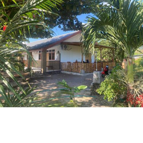Rocky Homestay Lakey