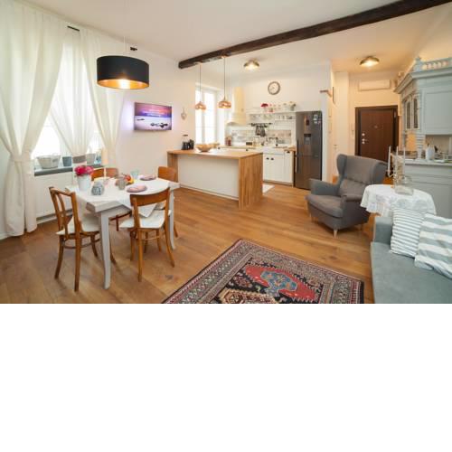 Romantic Opera Apartment