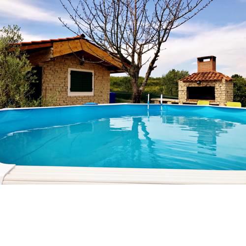 Romantic Villa Cherry
