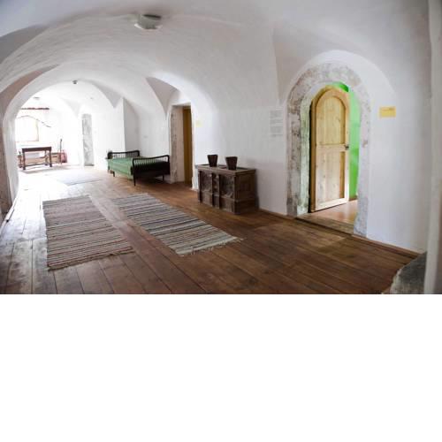 Romedihof Backpacker Hostel