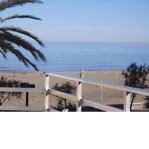 Ronda 3 Beachfront apartment