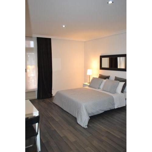 Room Gran Vía Apartments