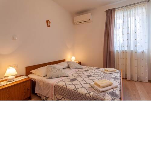 Room Laudina